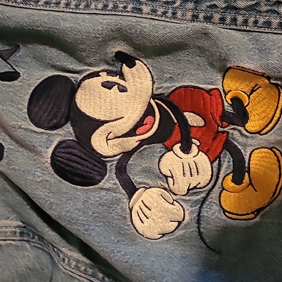 Disney long sleeve denim Mickey & Minnie Mouse Shirt Size L - Picture 3 of 4